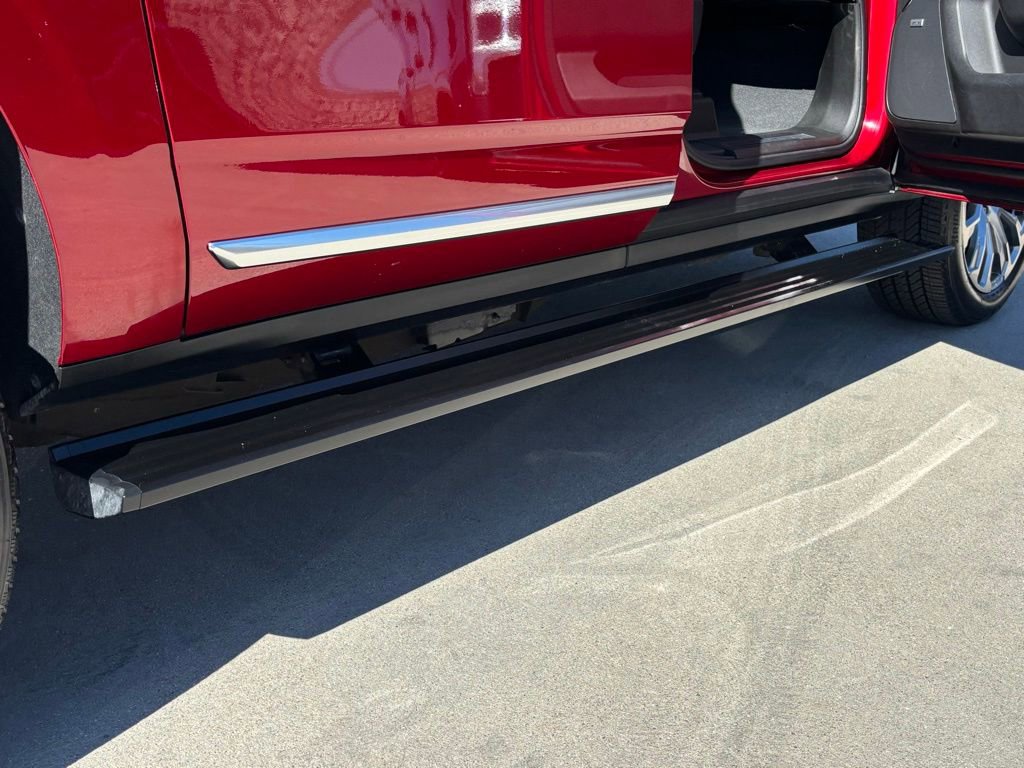 Used 2024 GMC Yukon XL Denali w/ Max Trailering Package image 5