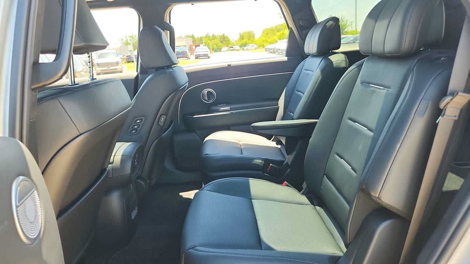 New 2026 Hyundai Palisade Calligraphy FWD image 27