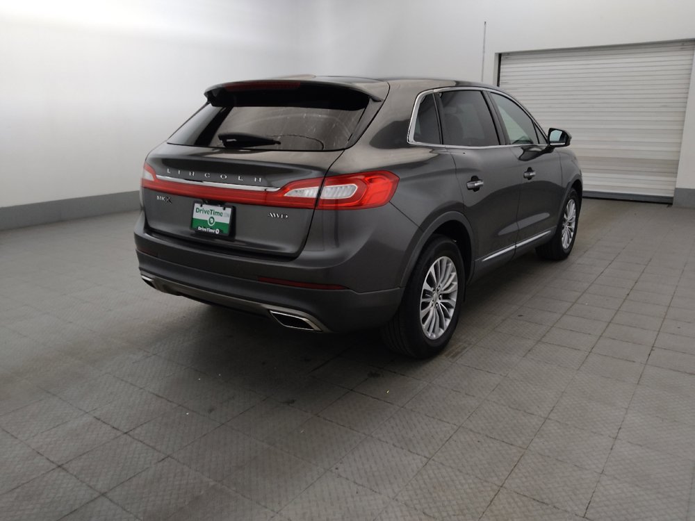 Used 2017 Lincoln MKX Select w/ Select Plus Package AWD/4WD image 9
