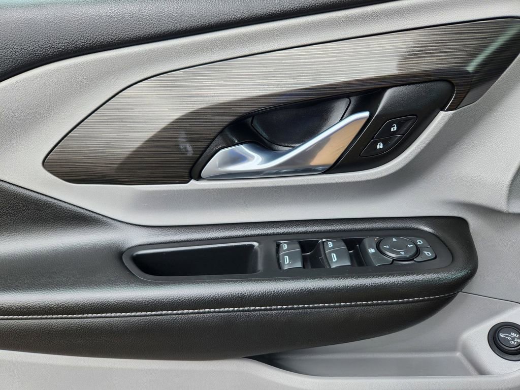 Certified 2022 GMC Terrain SLE w/ Driver Convenience Package image 19