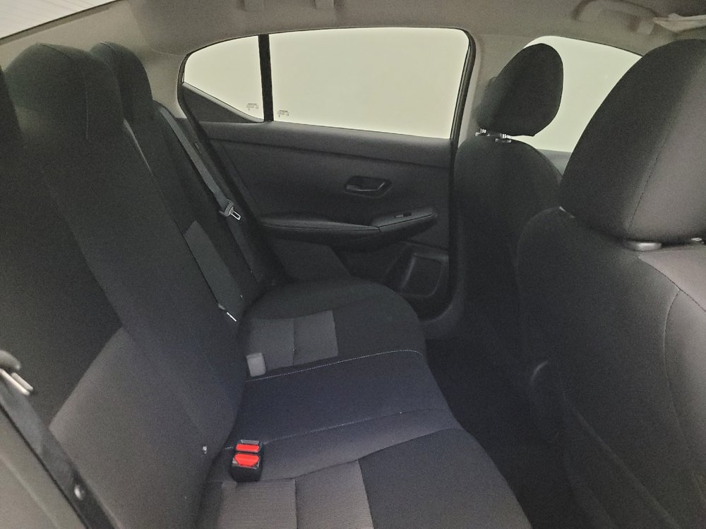 Used 2025 Nissan Sentra SV FWD image 19