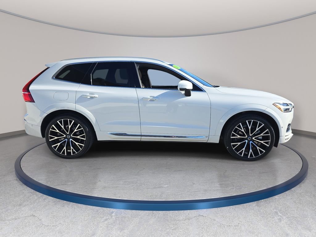 Used 2018 Volvo XC60 T6 Inscription w/ Luxury Seat Package image 5