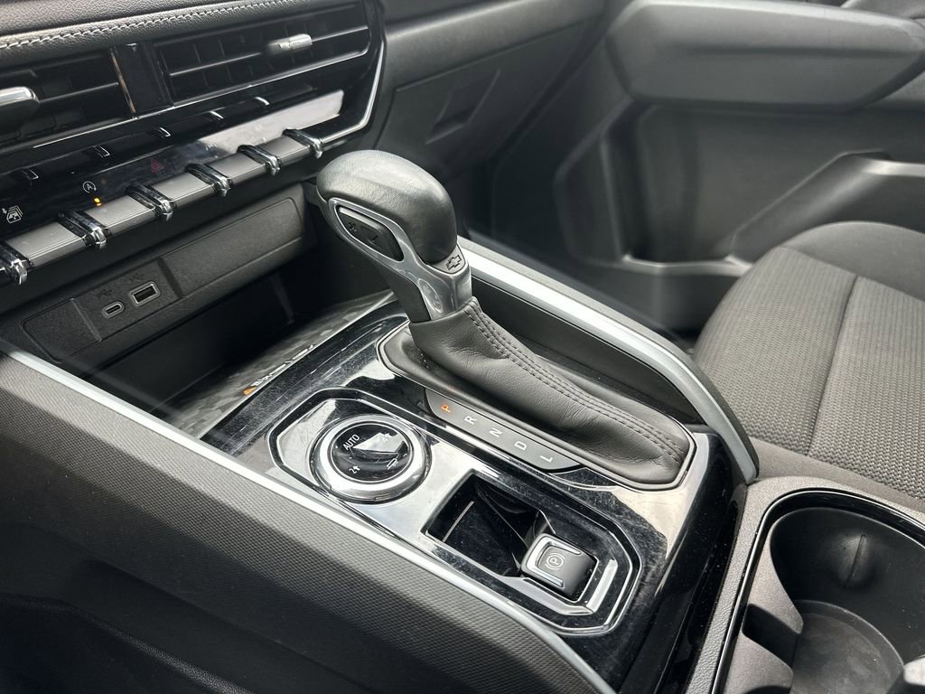 Used 2023 Chevrolet Colorado LT w/ LT Convenience Package II image 19