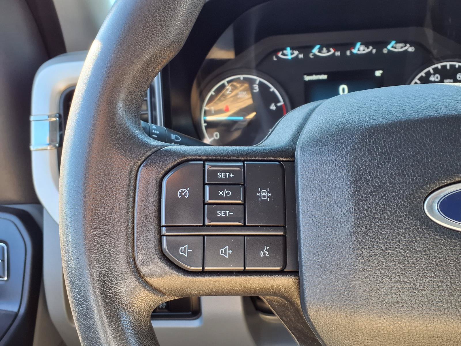 Used 2023 Ford F350 XL w/ Snow Plow Prep Package AWD/4WD image 9