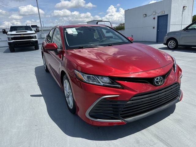 Used 2024 Toyota Camry LE FWD image 19