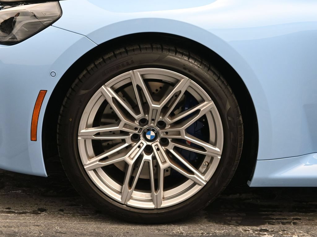 Used 2026 BMW M2 w/ Lighting Package RWD image 33