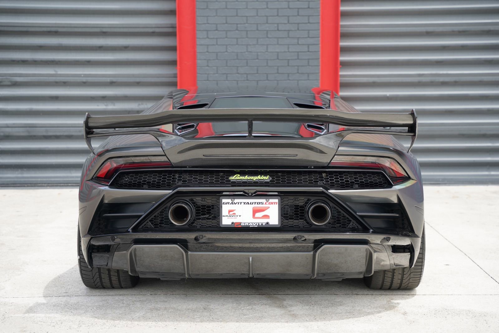 Used 2021 Lamborghini Huracan EVO image 6