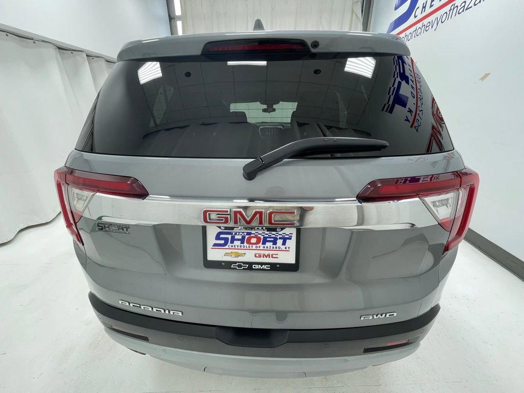 Used 2023 GMC Acadia SLE AWD/4WD image 5