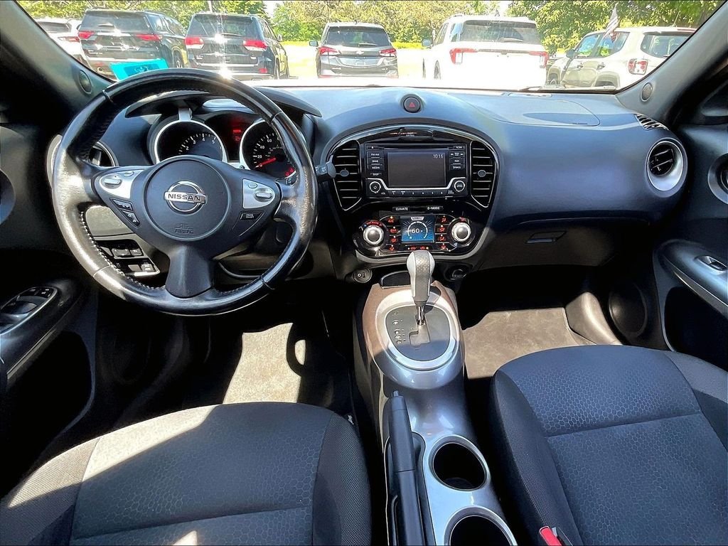 Used 2016 Nissan Juke SV AWD/4WD image 21