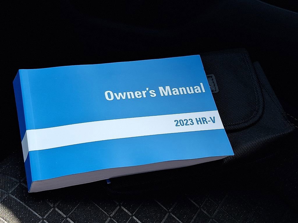 Used 2023 Honda HR-V Sport image 26