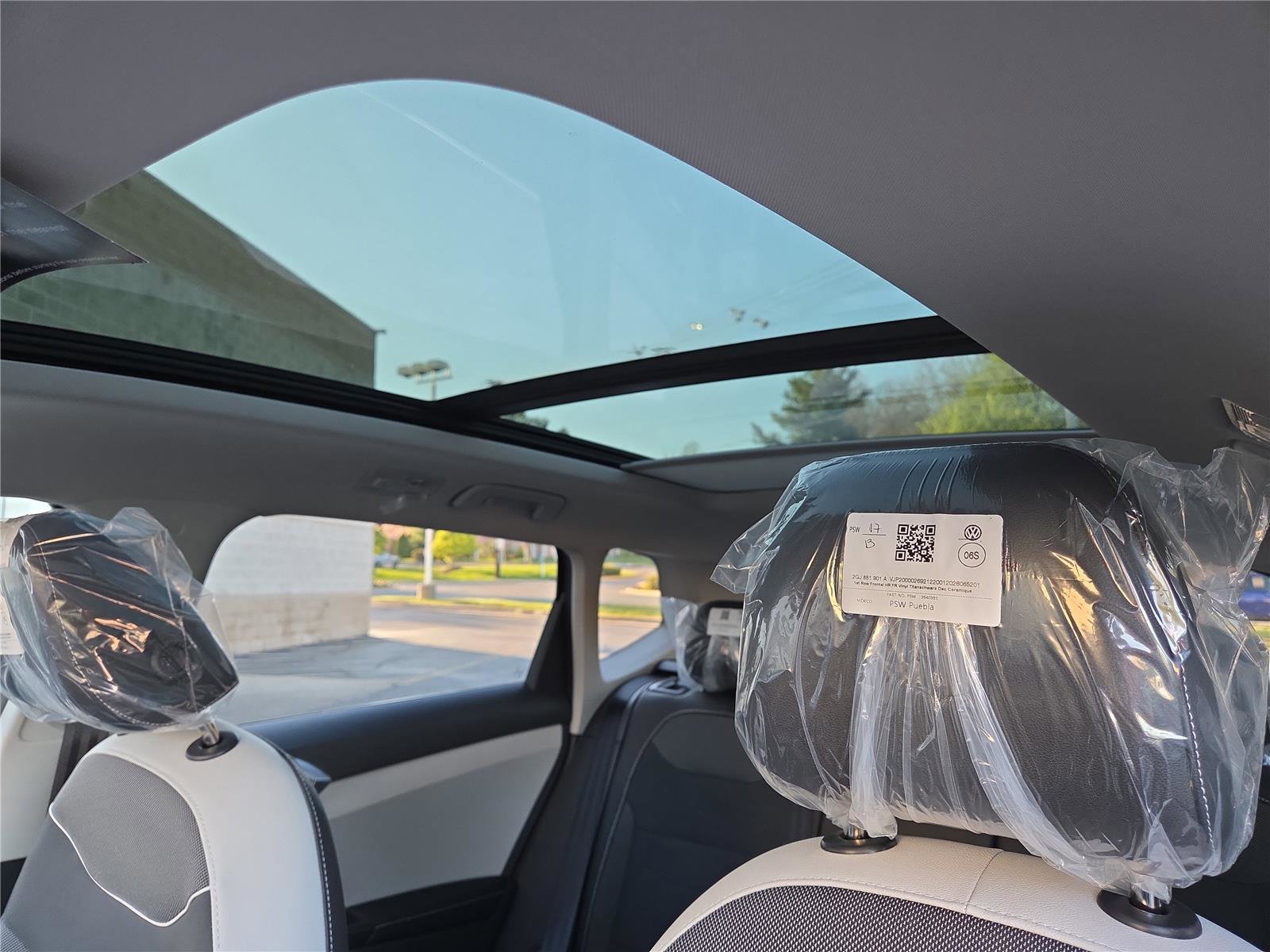 New 2026 Volkswagen Taos SE AWD/4WD image 20