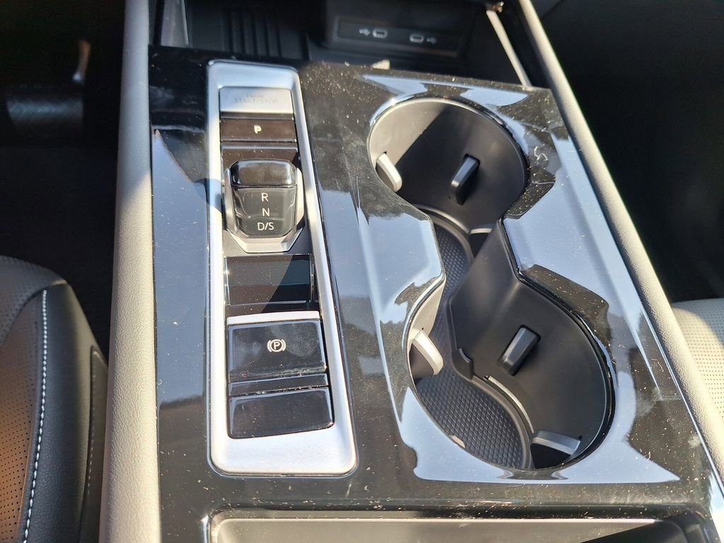 New 2025 Volkswagen Atlas SEL image 18