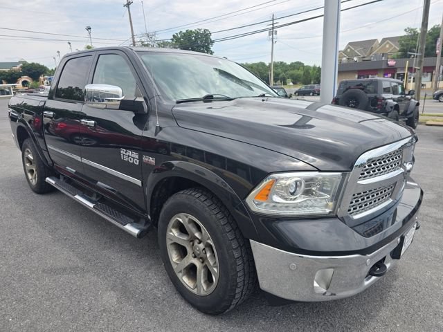Used 2016 RAM 1500 Laramie w/ Convenience Group AWD/4WD image 16