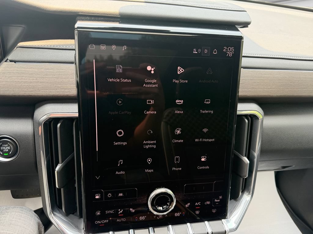 Used 2024 GMC Acadia Denali FWD image 33