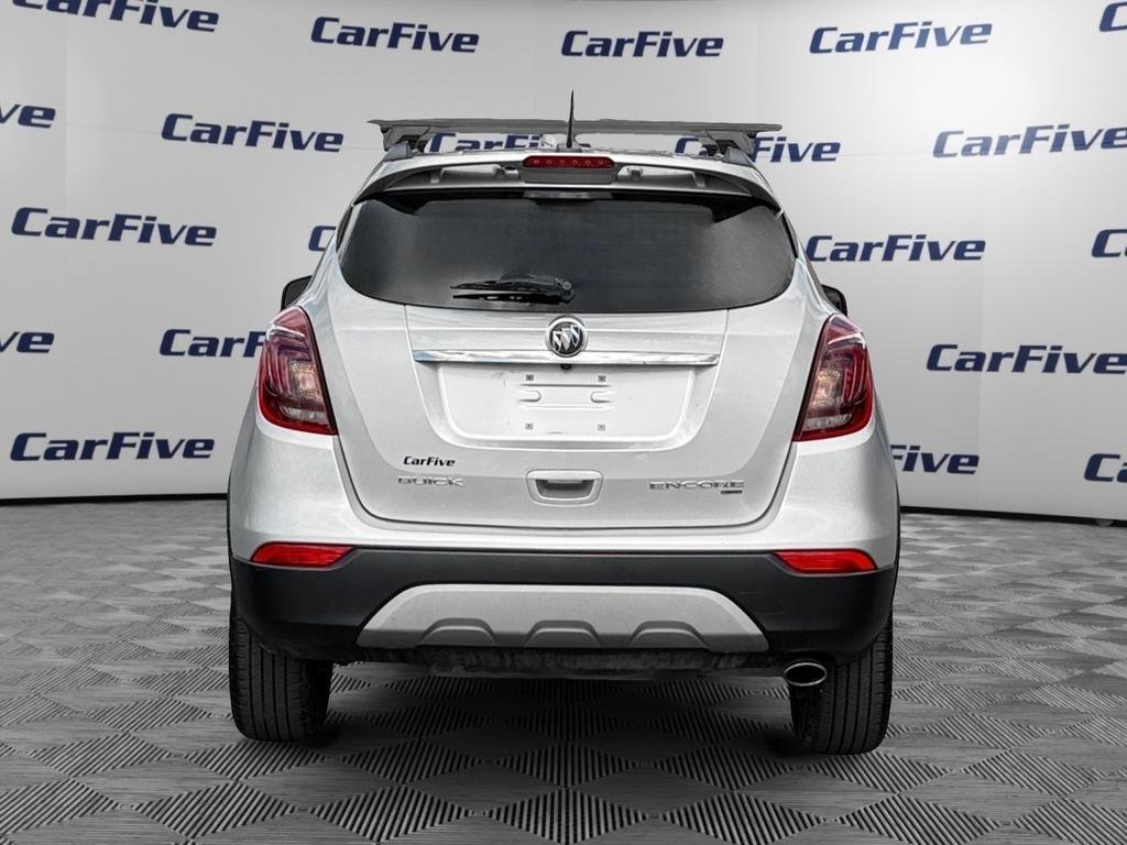 Used 2018 Buick Encore Sport Touring AWD/4WD image 4
