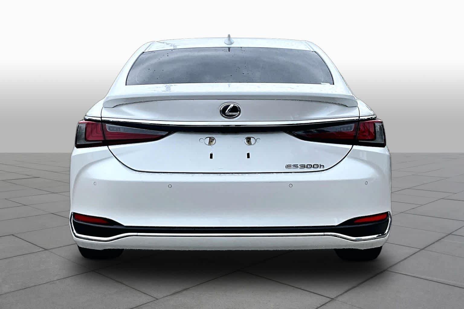 Used 2019 Lexus ES 300h w/ Premium Package FWD image 5