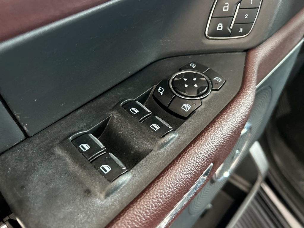 Used 2024 Ford Expedition Max Limited image 11