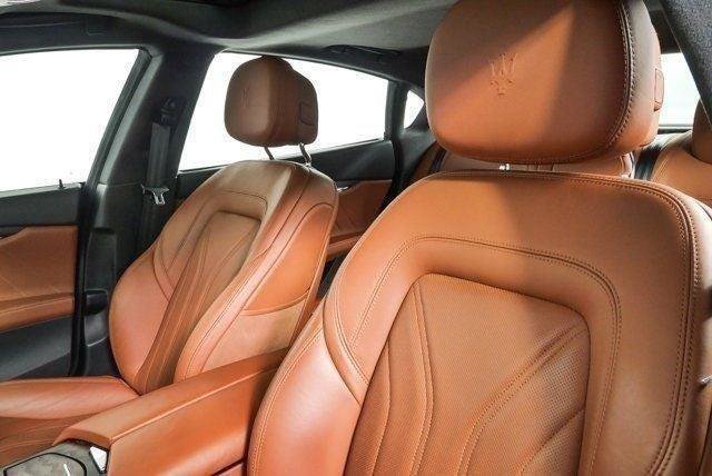 Used 2023 Maserati Quattroporte GT RWD image 3