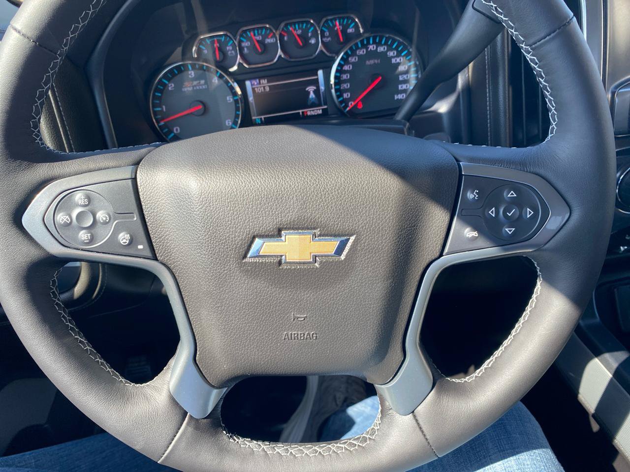 Used 2015 Chevrolet Silverado 1500 LTZ Z71 w/ LTZ Plus Package AWD/4WD image 21