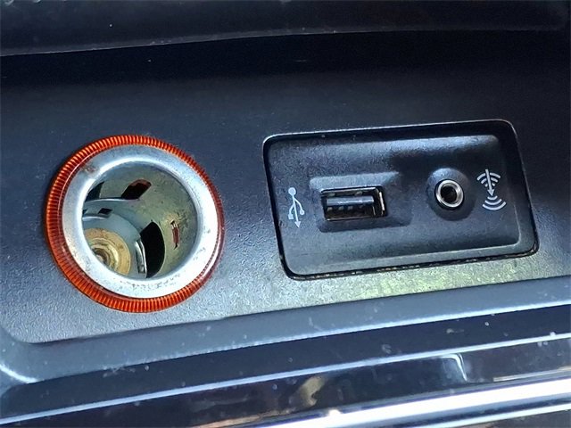 Used 2018 Volkswagen Passat 3.6 image 24