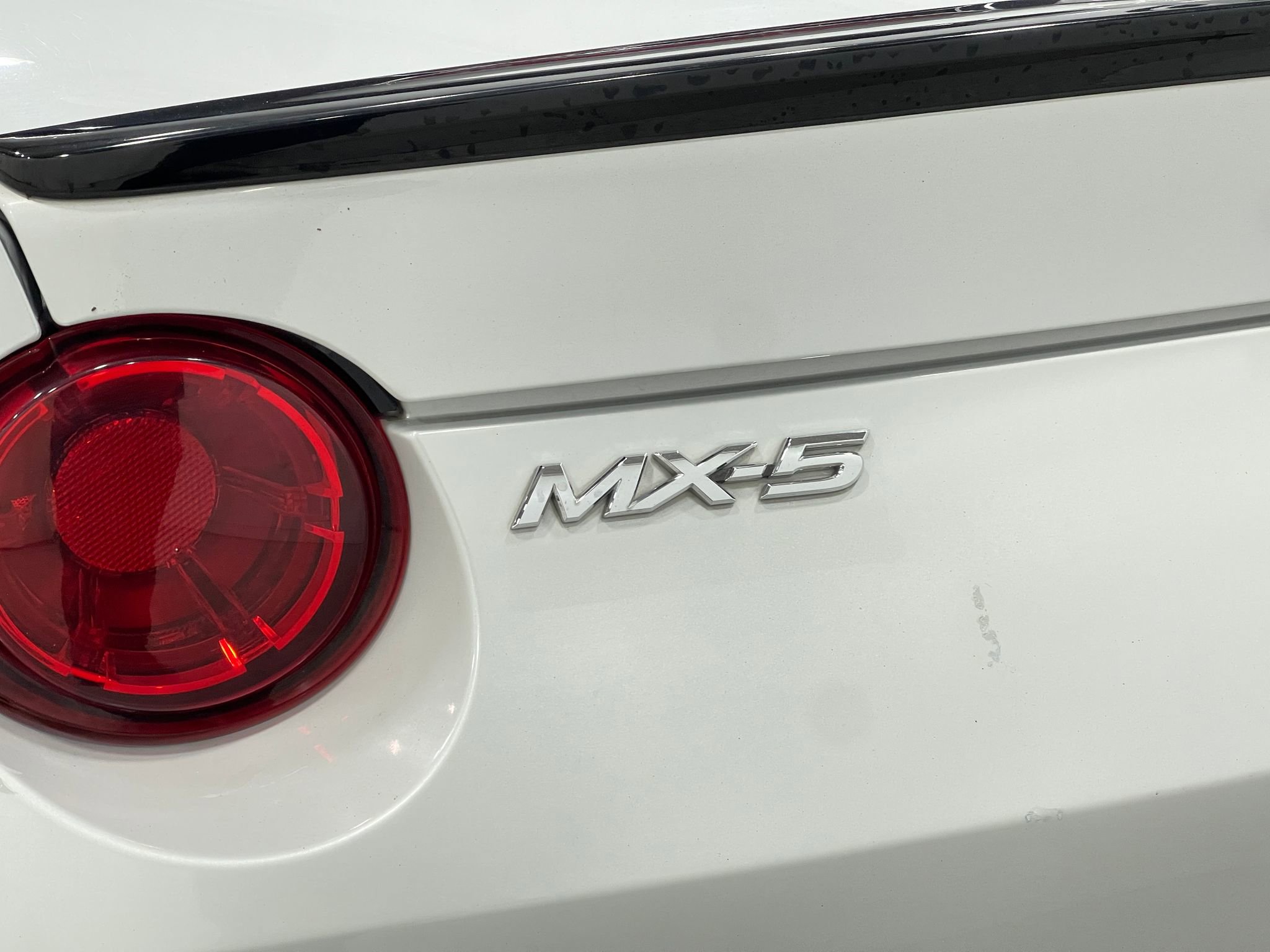 Used 2017 MAZDA MX-5 Miata RF Club image 32