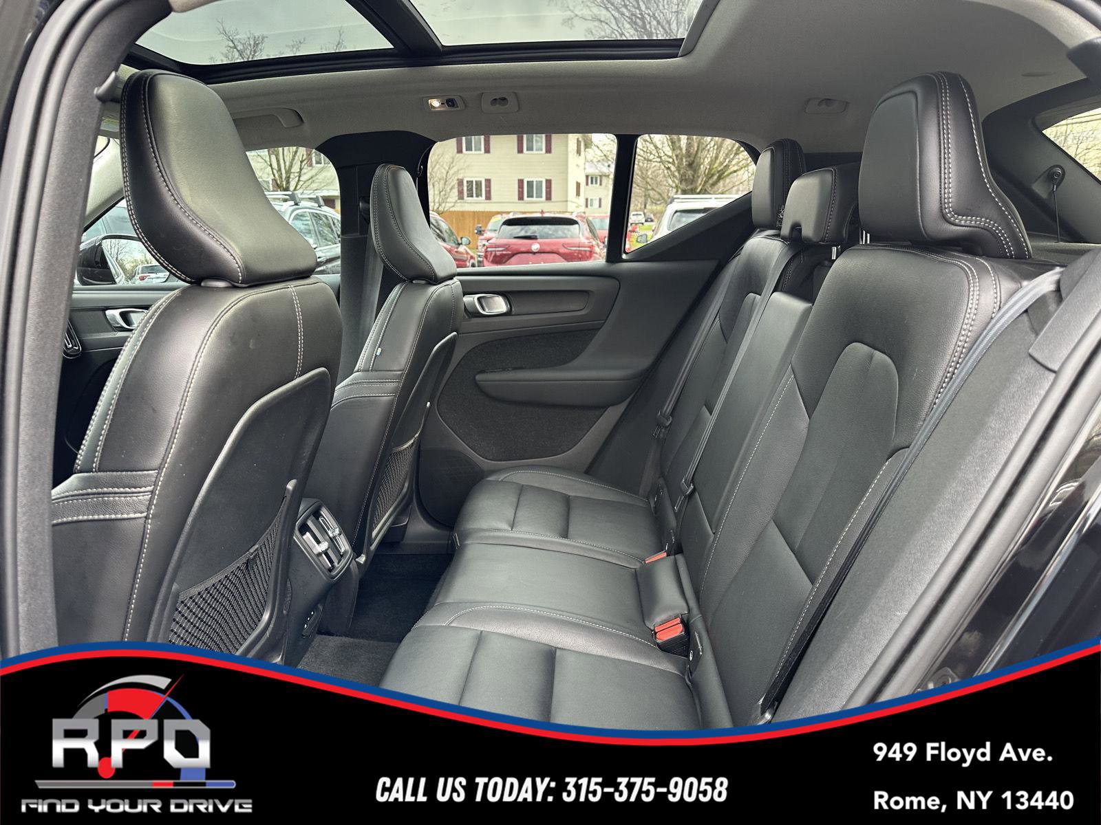 Used 2021 Volvo XC40 T5 Inscription w/ Advanced Package AWD/4WD image 28