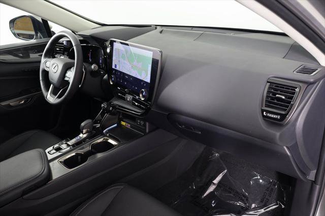 Certified 2026 Lexus NX 350h AWD w/ Accessory Package (2T) image 9