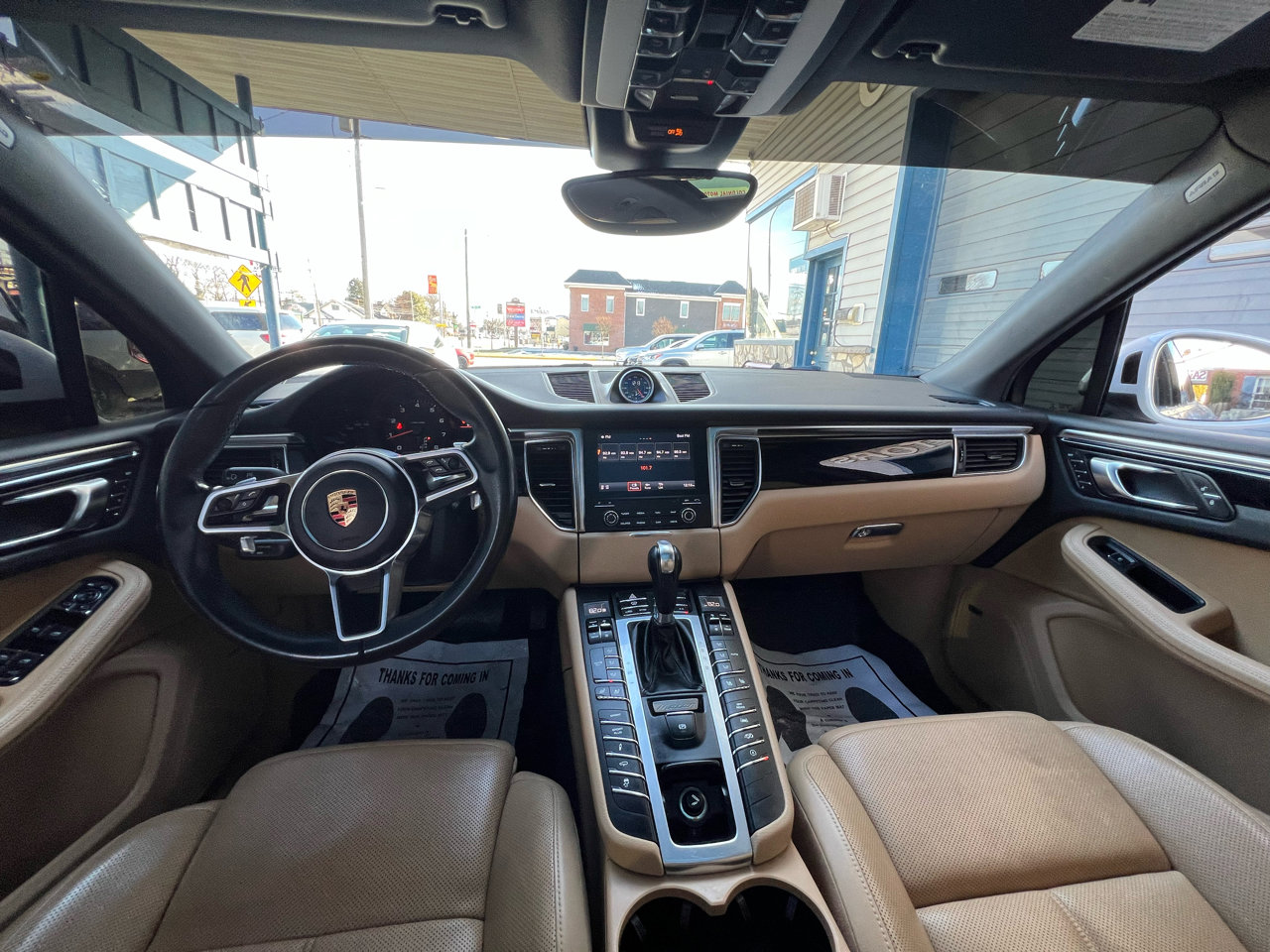Used 2018 Porsche Macan image 18