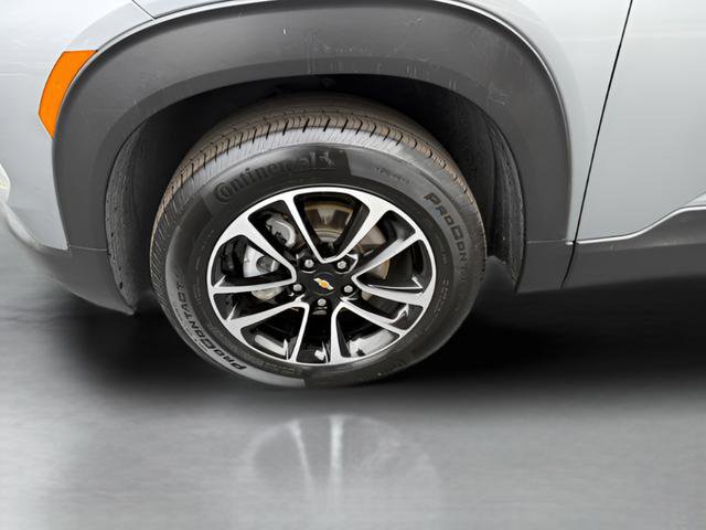 Used 2025 Chevrolet TrailBlazer LT AWD/4WD image 21