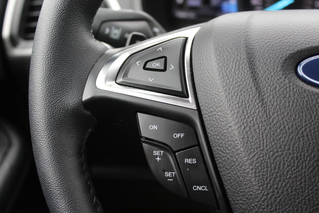 Used 2024 Ford Edge SEL w/ Convenience Package AWD/4WD image 11
