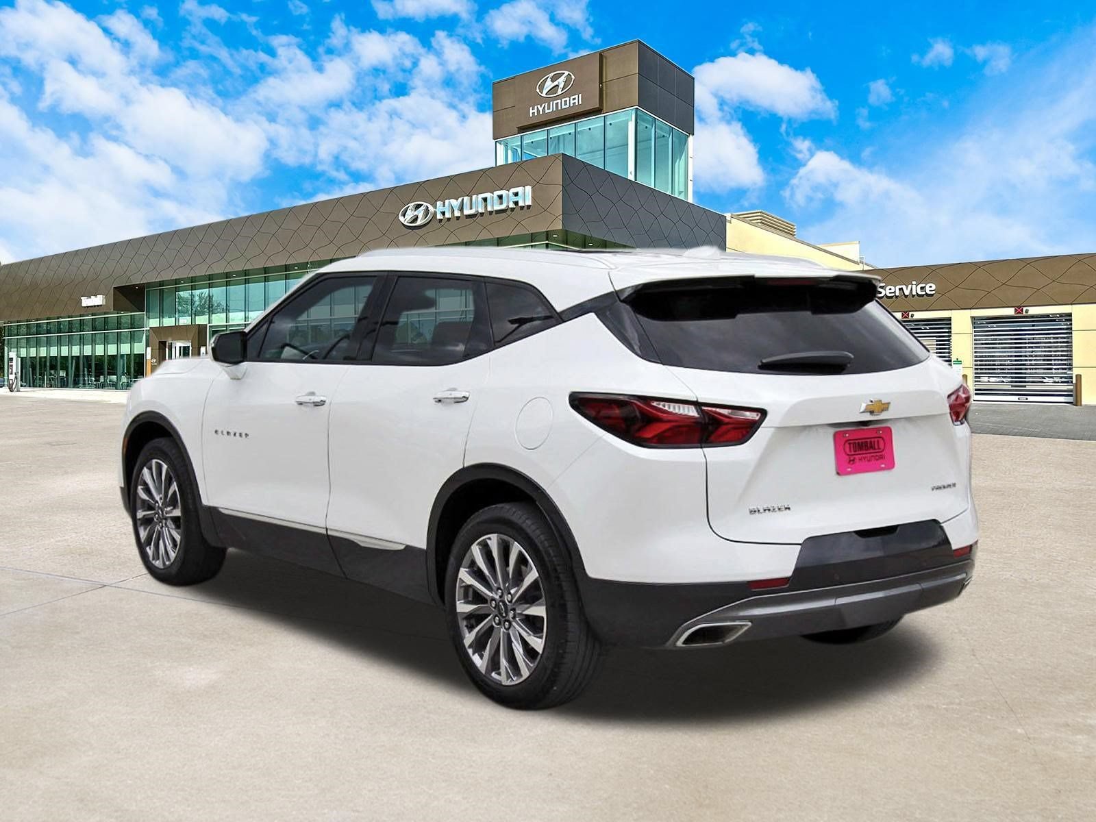Used 2022 Chevrolet Blazer Premier w/ Enhanced Convenience Package FWD image 8