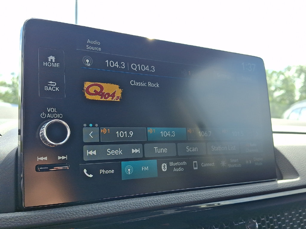 Used 2024 Honda CR-V EX-L image 17