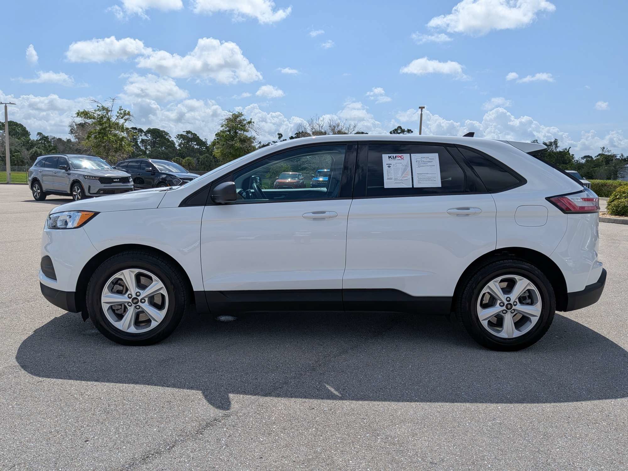 Used 2024 Ford Edge SE AWD/4WD image 8