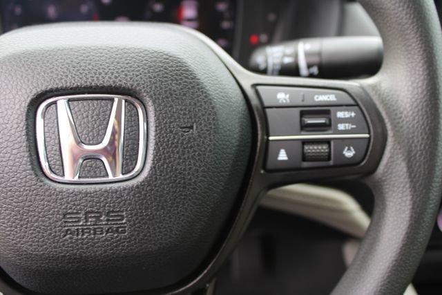 Used 2023 Honda Accord EX image 19