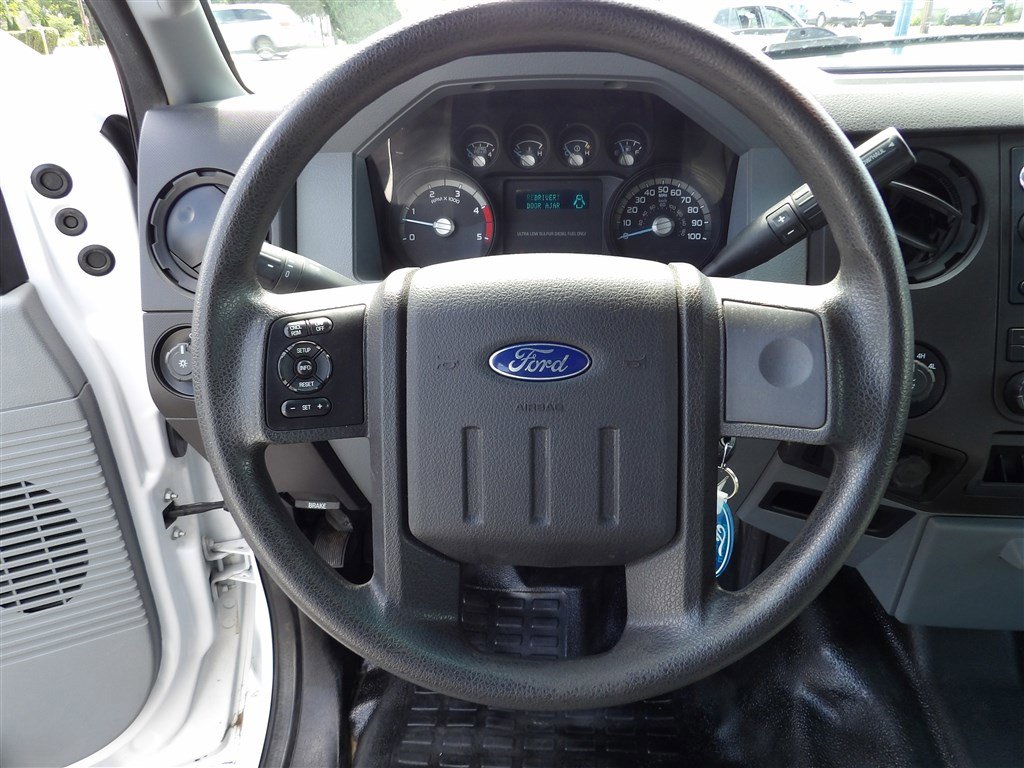 Used 2015 Ford F250 XL w/ Power Equipment Group image 20