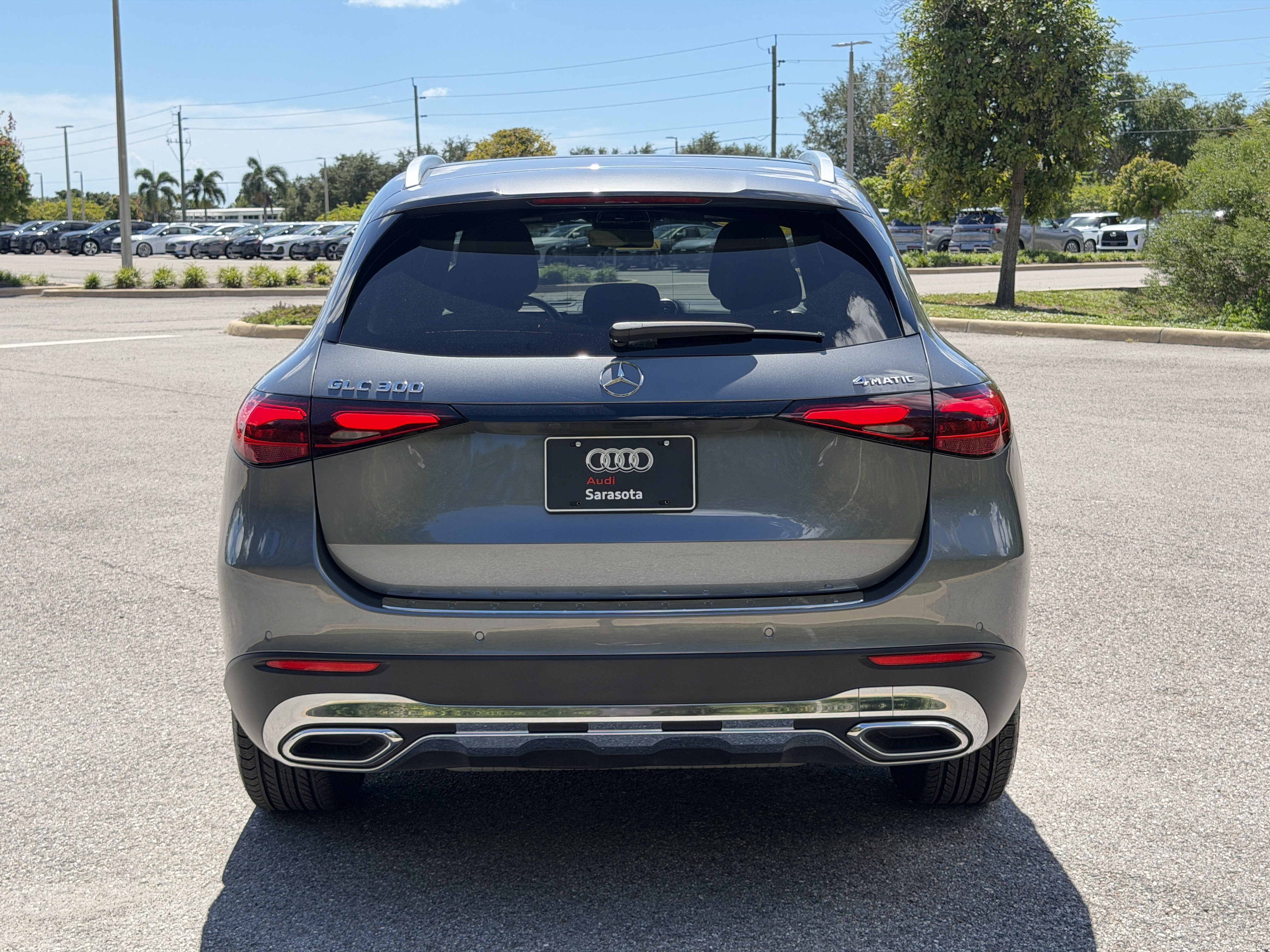 Used 2023 Mercedes-Benz GLC 300 4MATIC image 6
