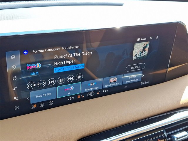 New 2025 Nissan Armada SL w/ Captain's Chari Seat Package image 14