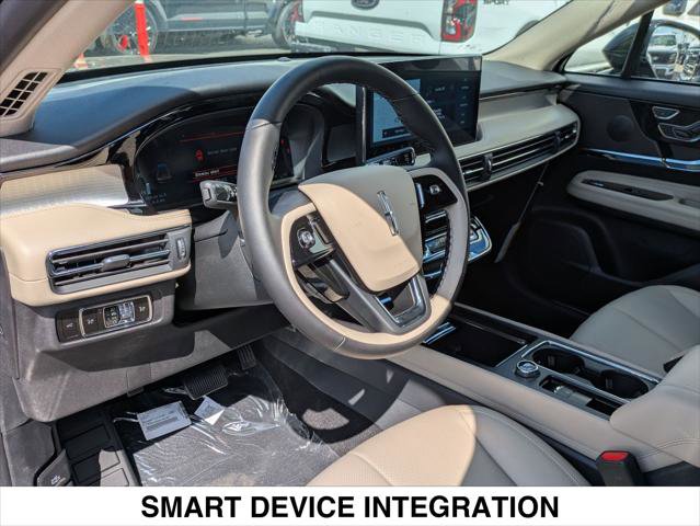 New 2025 Lincoln Corsair AWD w/ Equipment Group 101A image 8