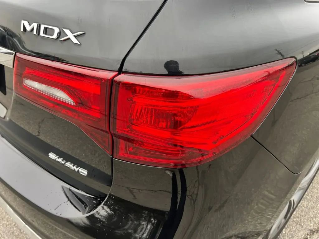 Used 2017 Acura MDX SH-AWD w/ Technology Package image 37