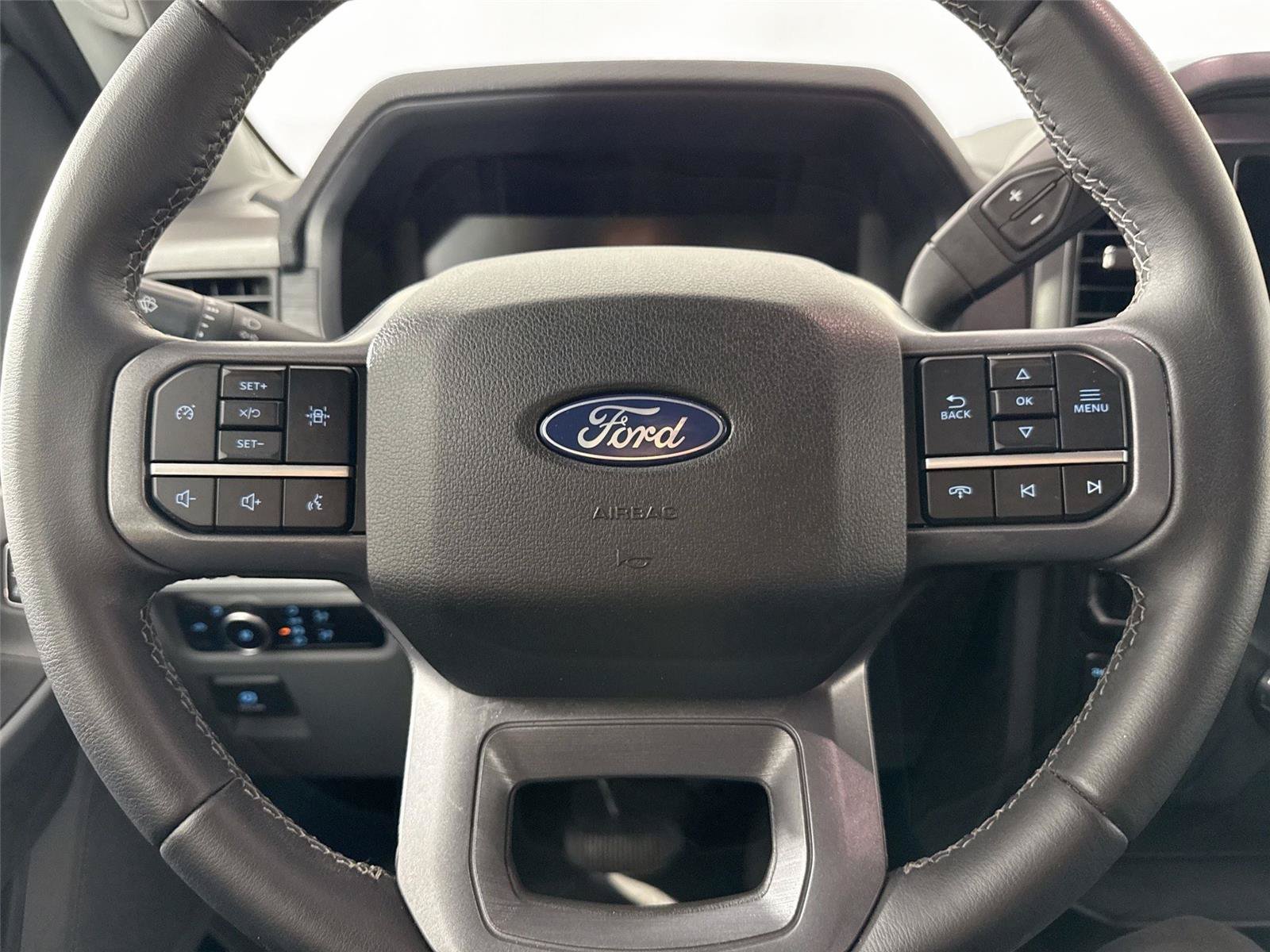 Used 2025 Ford F150 XLT w/ Equipment Group 301A Standard AWD/4WD image 15