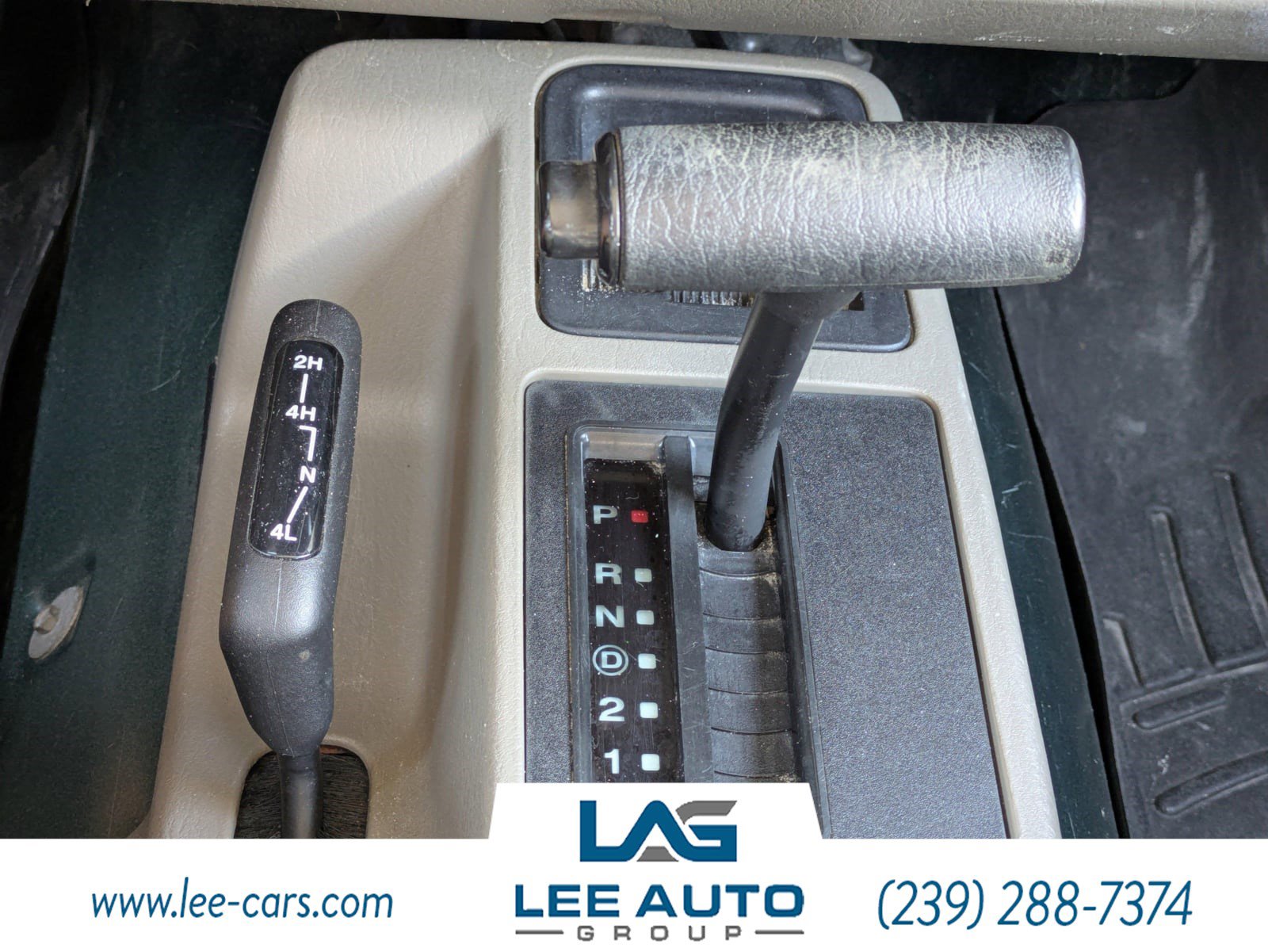 Used 2004 Jeep Wrangler Sahara w/ Dual Top Group AWD/4WD image 15