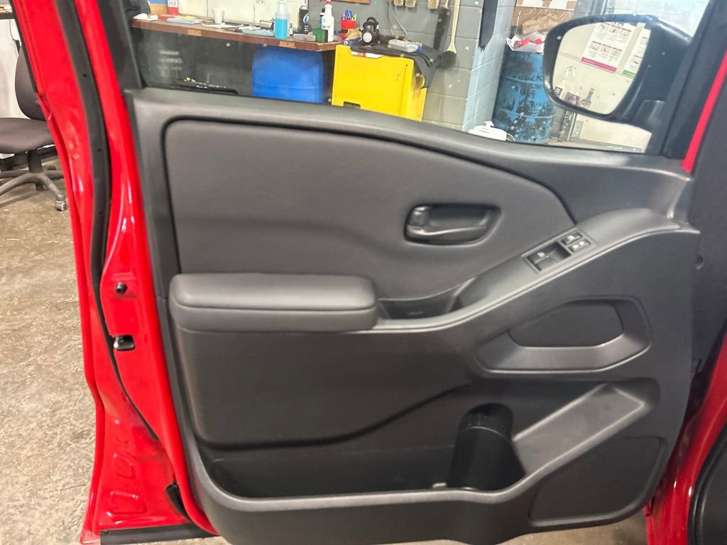 Used 2024 Nissan Frontier S image 20