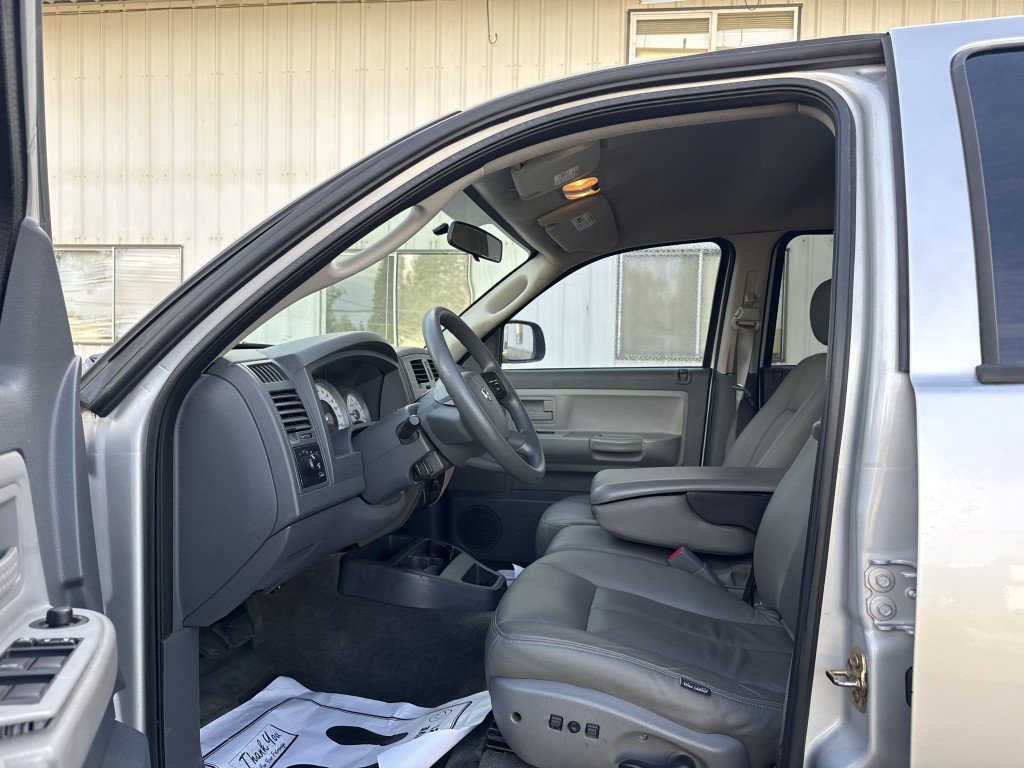 Used 2006 Dodge Dakota SLT w/ Trailer Tow Group AWD/4WD image 15