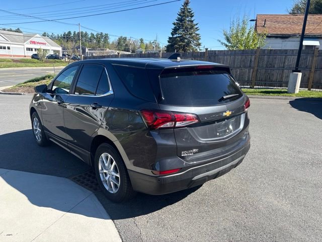 Used 2022 Chevrolet Equinox LT AWD/4WD image 3