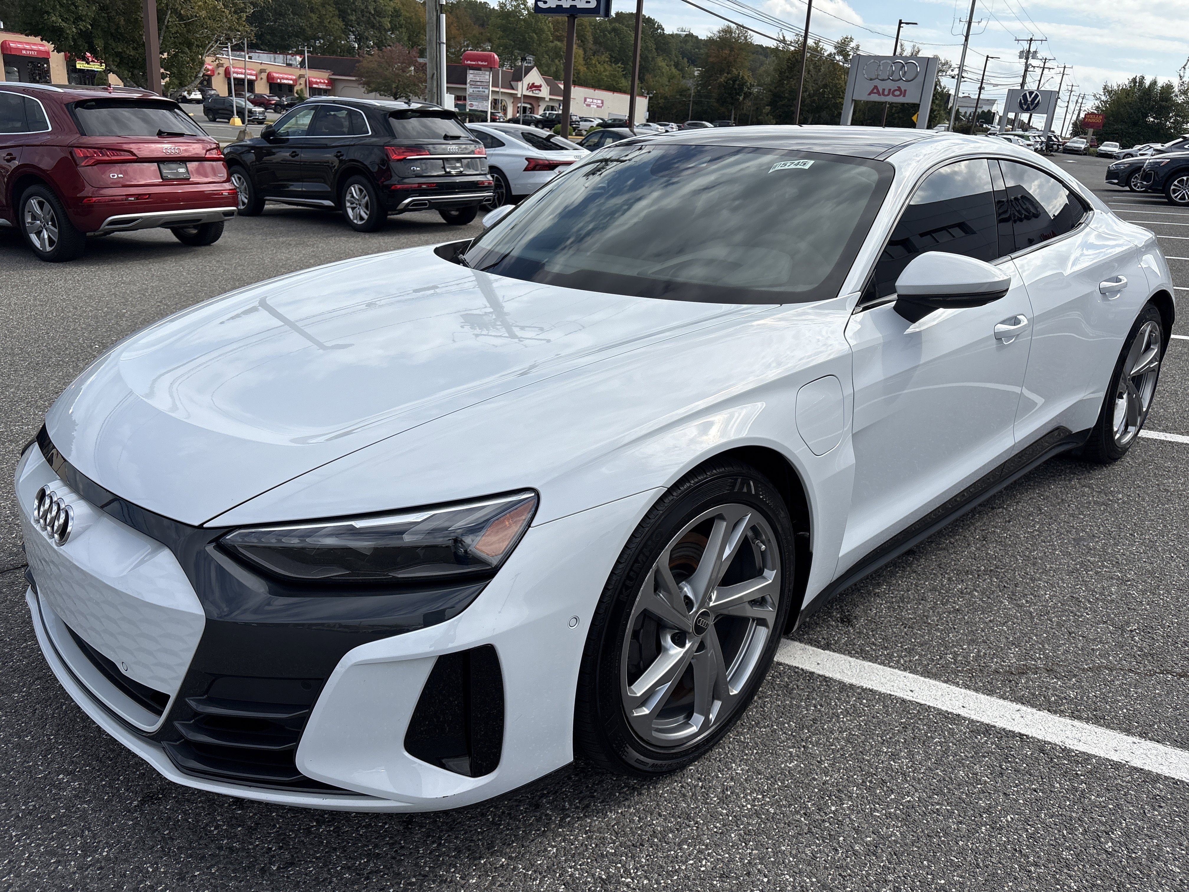 Certified 2023 Audi e-tron GT Prestige w/ Prestige Package image 3