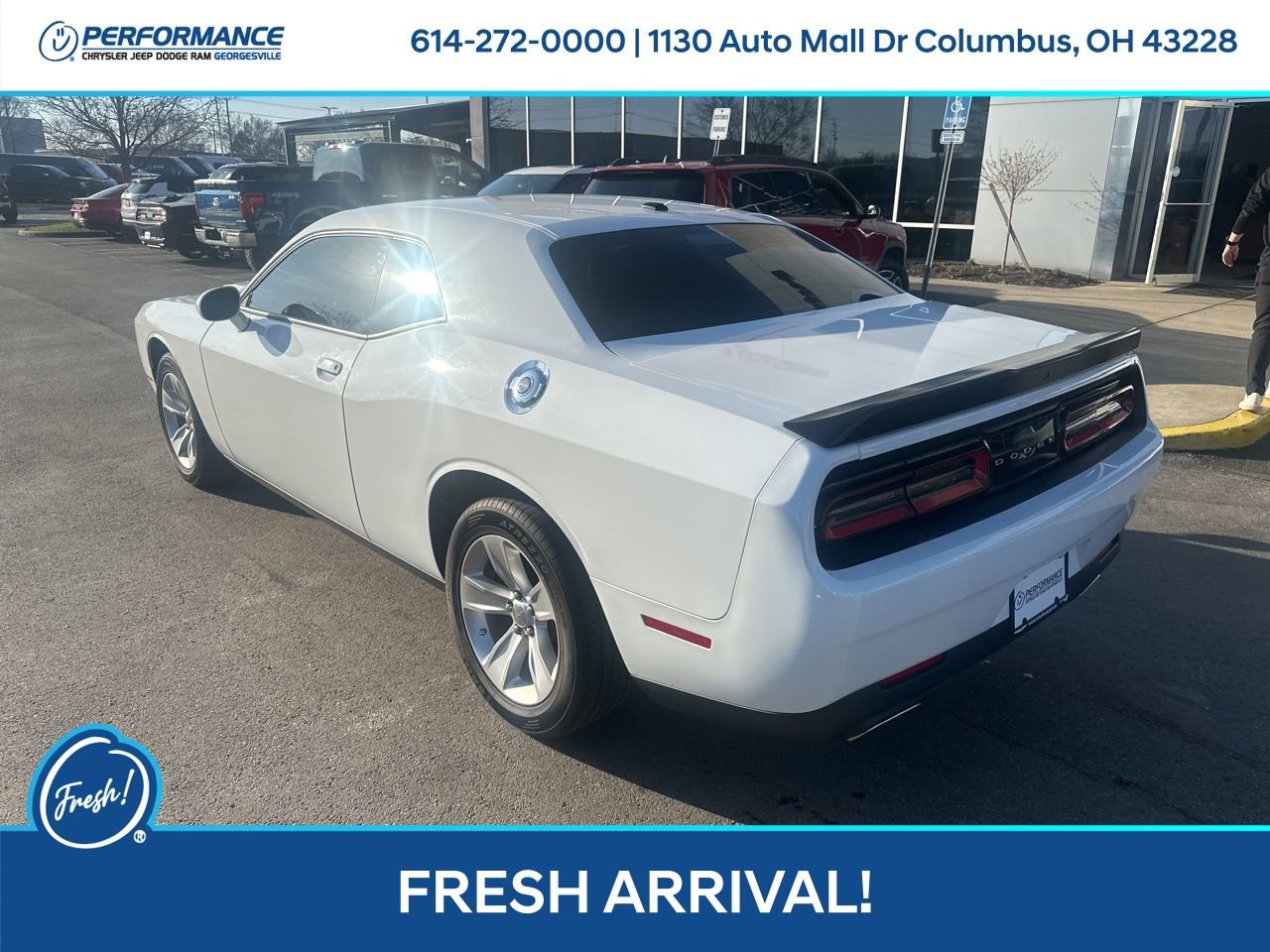 Used 2023 Dodge Challenger SXT image 6