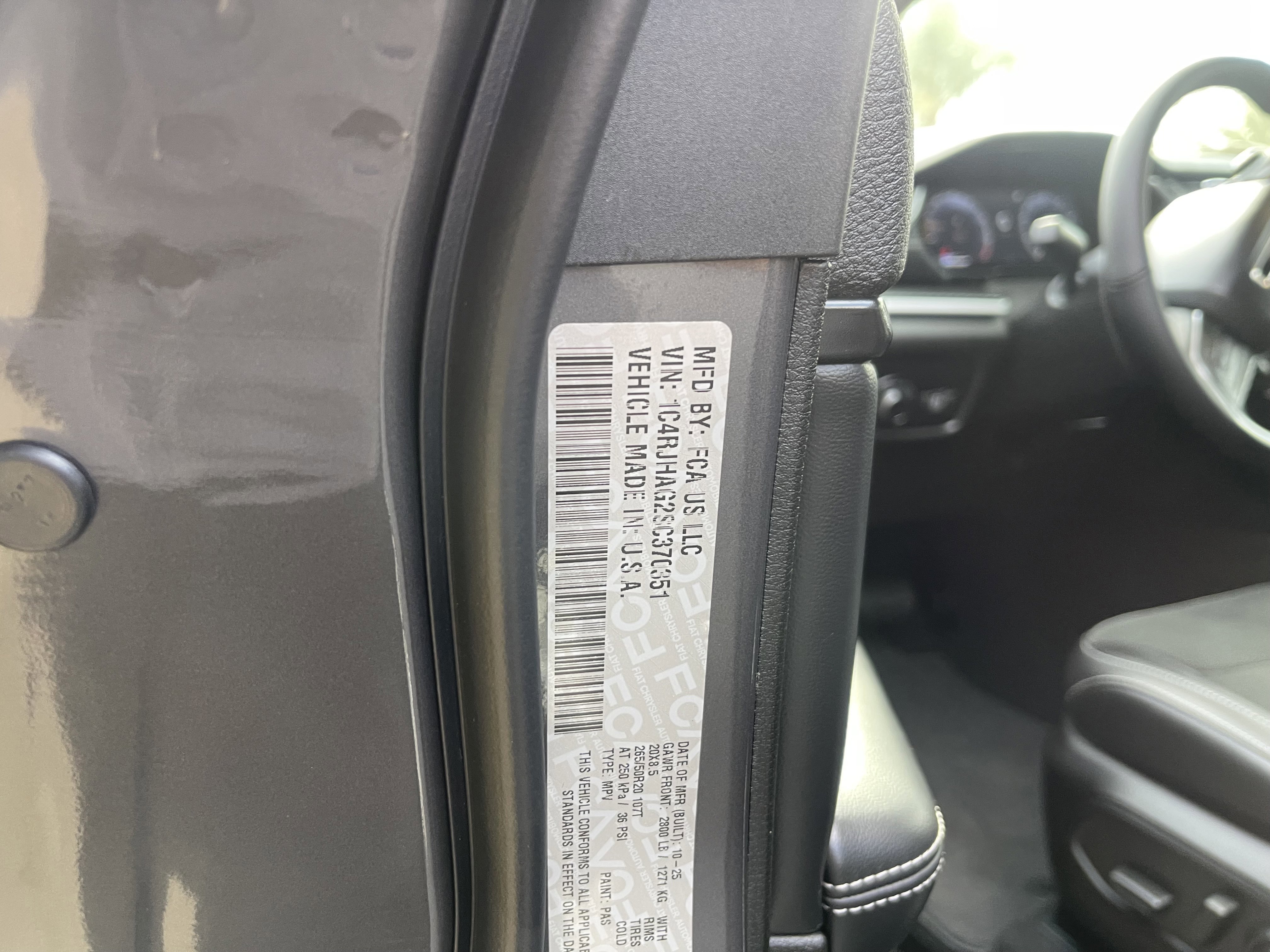 New 2025 Jeep Grand Cherokee Altitude image 43