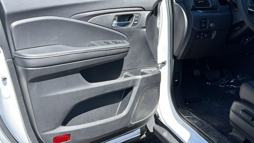 New 2026 Honda Ridgeline RTL image 23