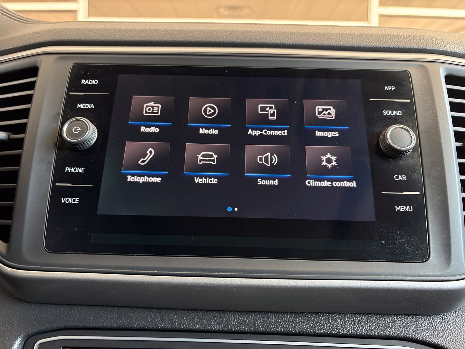 Used 2021 Volkswagen Atlas SE w/ Panoramic Sunroof Package AWD/4WD image 25