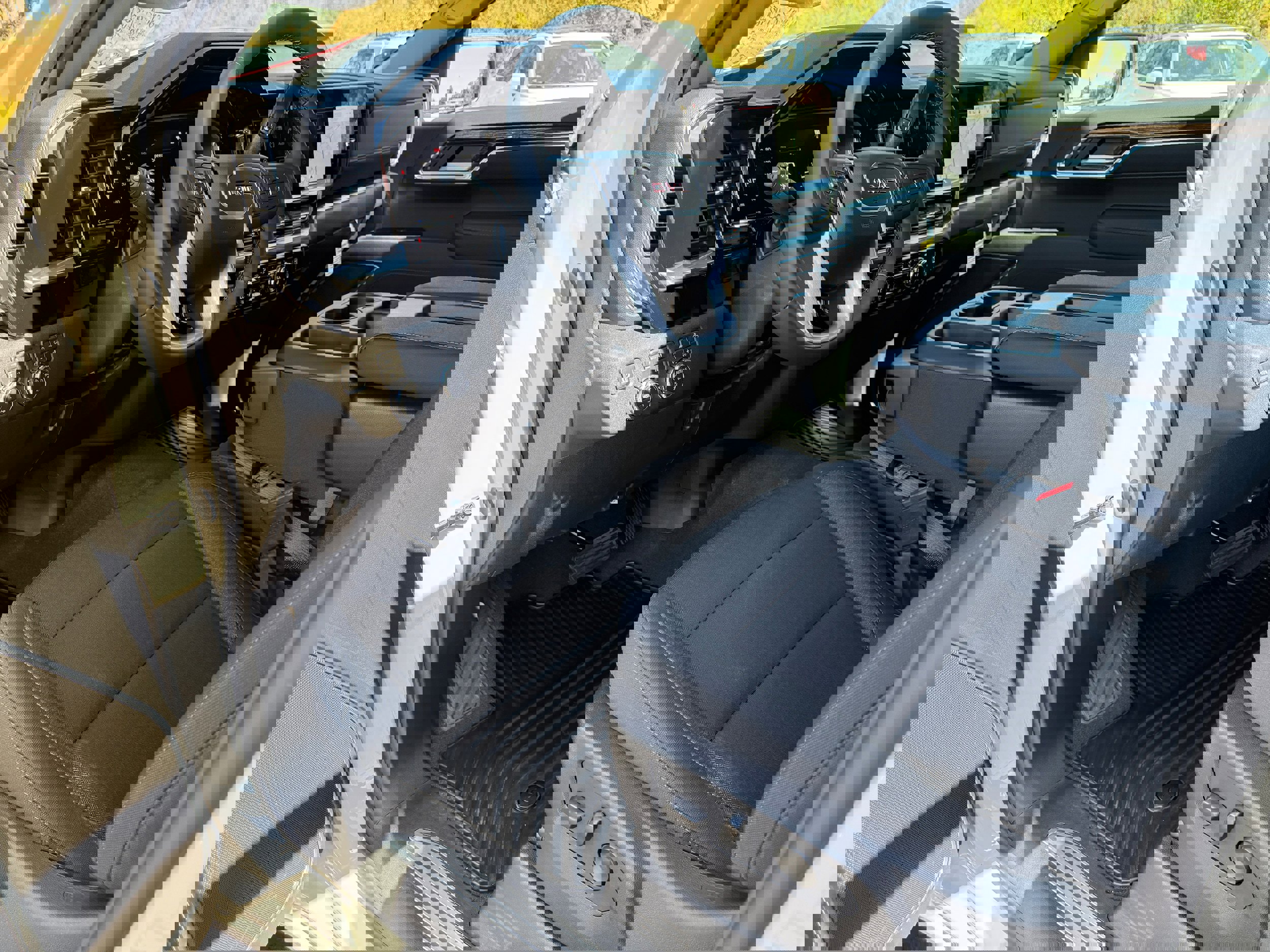 New 2026 GMC Sierra 1500 SLE w/ X31 Off-Road Package image 10